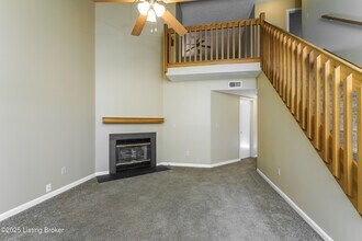 4005 Chenwood Ln in Louisville, KY - Building Photo - Building Photo