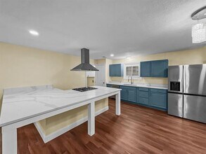 1690 Broome Rd in Bartonville, TX - Building Photo - Building Photo