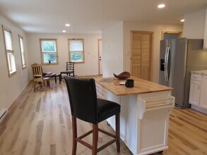 57 River Rd, Unit B in Henniker, NH - Building Photo - Building Photo