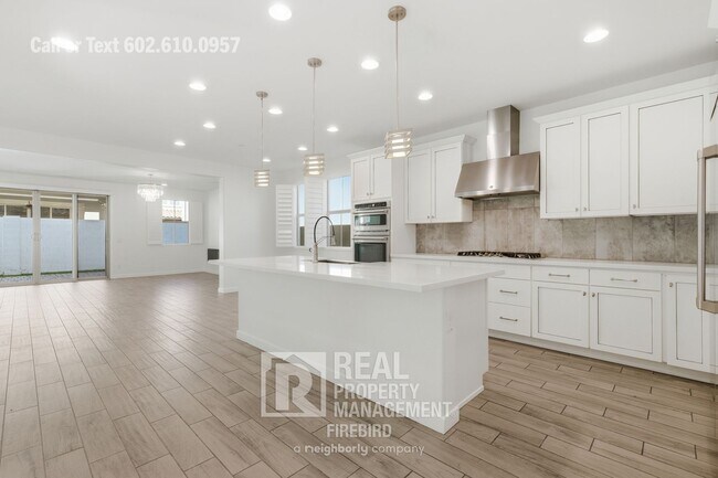 property at 2342 W Gloria Ln