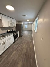 4095 Sleepy Hollow Rd in Brunswick, OH - Building Photo - Building Photo