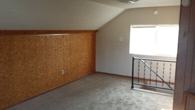 6344 Eastside Hwy in Florence, MT - Building Photo - Building Photo