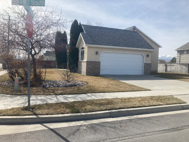 property at 416 S 600 E