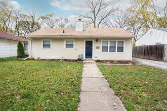 16776 Artesian Ave in Hazel Crest, IL - Building Photo - Building Photo