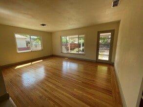 2870 59th St in Sacramento, CA - Building Photo - Building Photo