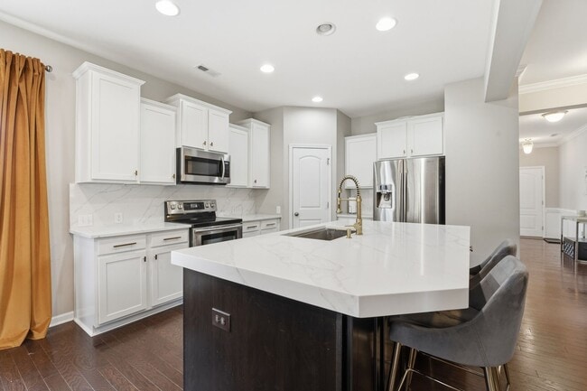 property at 2269 Isaac St