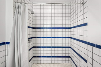 1201 17th St in Miami Beach, FL - Building Photo - Building Photo