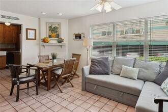 301 Van Buren St in Hollywood, FL - Building Photo - Building Photo