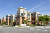 Sonata Apartments in Oxnard, CA - Building Photo - Primary Photo