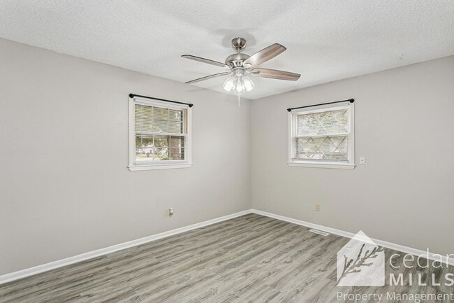 2048 S Gold St in Wichita, KS - Building Photo - Building Photo