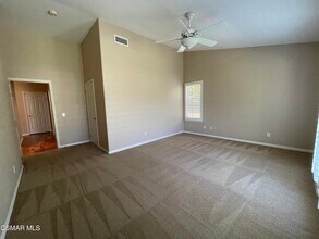 2210 Rutland Pl in Thousand Oaks, CA - Building Photo - Building Photo