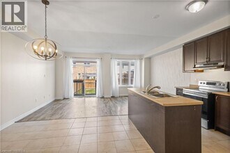 57 Hartley Ave. in Brant, ON - Building Photo - Building Photo