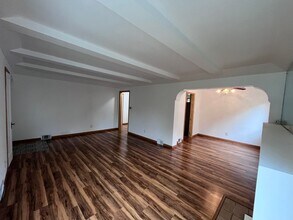 321 Olympic Ave in Bremerton, WA - Building Photo - Building Photo