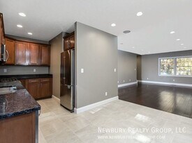 155 Banksville Pl in Pittsburgh, PA - Building Photo