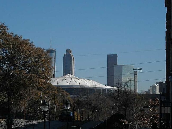 783 Liberty Commons Dr NW in Atlanta, GA - Building Photo - Building Photo