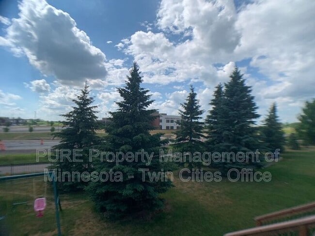 1704 Basswood Ct in Carver, MN - Building Photo - Building Photo