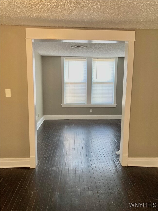 property at 294 S Elmwood Ave