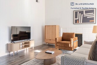 801 Middlefield Rd in Palo Alto, CA - Building Photo - Building Photo