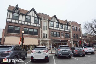 555 Chestnut St, Unit J08W in Winnetka, IL - Building Photo