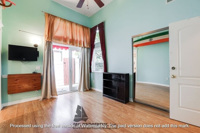 property at 614 13th St