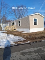 109 Pelican Dr in La Fontaine, IN - Building Photo