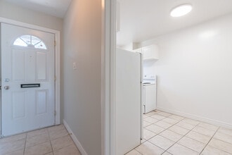 4355 Jane St in Toronto, ON - Building Photo - Building Photo