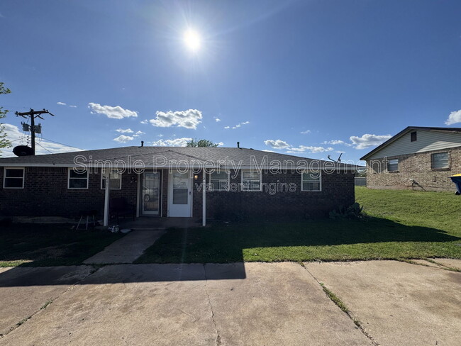 property at 2403 Muzzy St