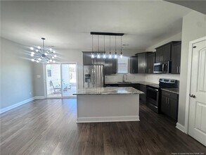 1544 Vandenberg Dr in Fayetteville, NC - Building Photo - Building Photo