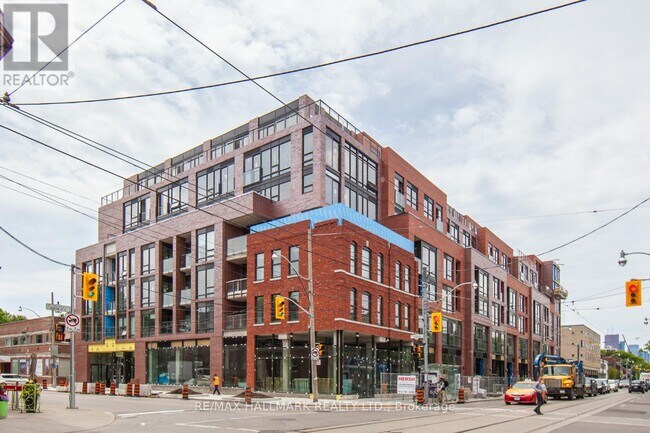 246-246 Logan Ave