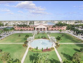 132 Preston Way in Boca Raton, FL - Building Photo