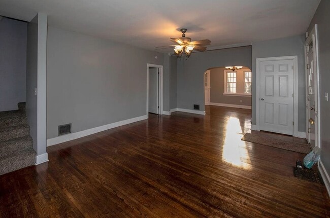 1714 E Walnut St in Springfield, MO - Building Photo - Building Photo