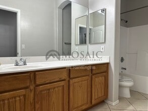 121 W Birchwood Pl in Chandler, AZ - Building Photo - Building Photo