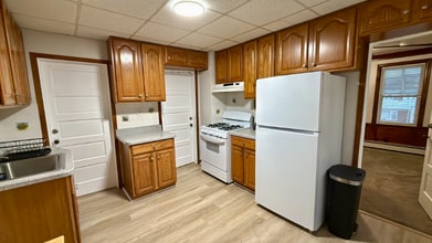 32 Major St in Clifton, NJ - Building Photo - Building Photo