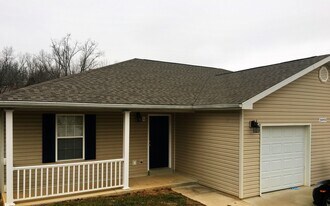 20959 Harbor Ln in St. Robert, MO - Building Photo