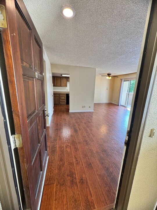 3700 Tully Rd in Modesto, CA - Building Photo