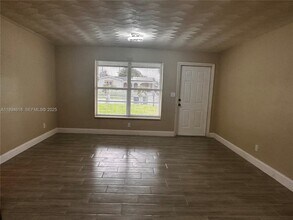 3761 NW 9th St in Fort Lauderdale, FL - Building Photo - Building Photo