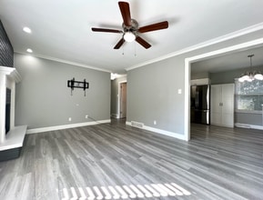 210 E Madison St in O'Fallon, IL - Building Photo - Building Photo