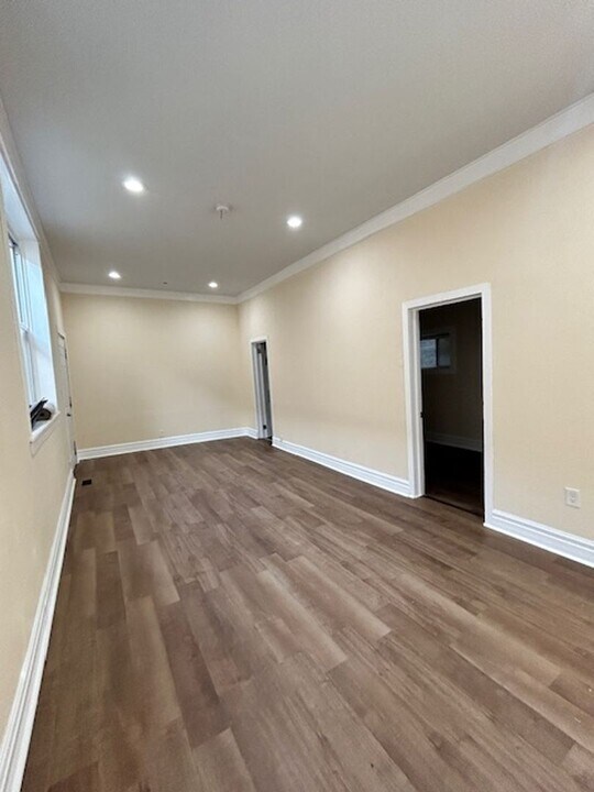 3653 S Hermitage Ave in Chicago, IL - Building Photo