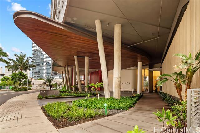 1001 Queen St in Honolulu, HI - Foto de edificio - Building Photo