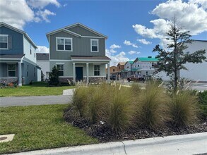 301 Platform Ln in Debary, FL - Building Photo - Building Photo