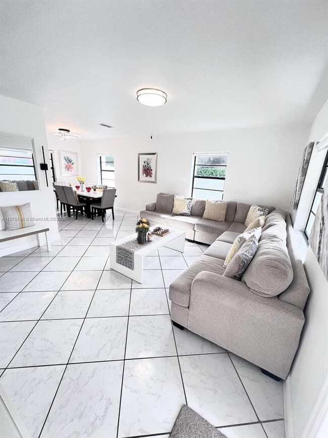 15341 SW 307th Rd in Homestead, FL - Building Photo - Building Photo