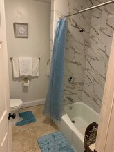 7 Alpine Ct in Gloucester, MA - Building Photo - Building Photo