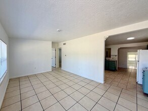 4512 5th St W in Bradenton, FL - Building Photo - Building Photo