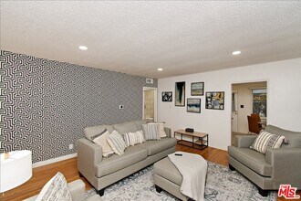 2224 W Imperial Hwy in Hawthorne, CA - Building Photo - Building Photo