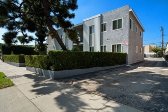 317 Western Avenue in Glendale, CA - Foto de edificio - Building Photo