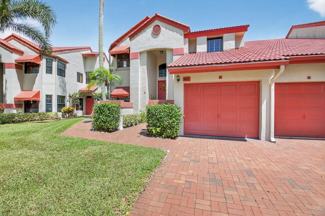 7677 Lexington Club Blvd in Delray Beach, FL - Building Photo - Building Photo