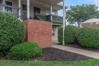 Hudson Pointe in Troy, NY - Building Photo - Building Photo