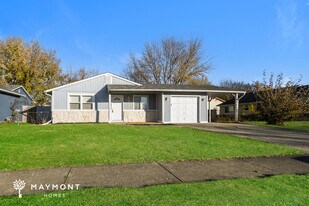 5207 Antigua Trail in Indianapolis, IN - Building Photo