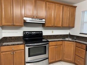 3929 Carambola Cir N in Coconut Creek, FL - Building Photo - Building Photo