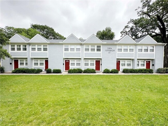 property at 3594 Jefferson St